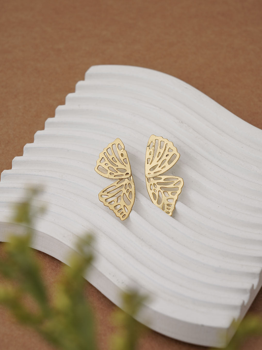 NEW DAWN. Butterfly Hoop Earrings - Gold – REGALROSE